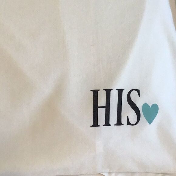 Pillowcases Sleeposophy His & Hers Heart Monogram Standard/Queen  Cotton Pair - Picture 2 of 8